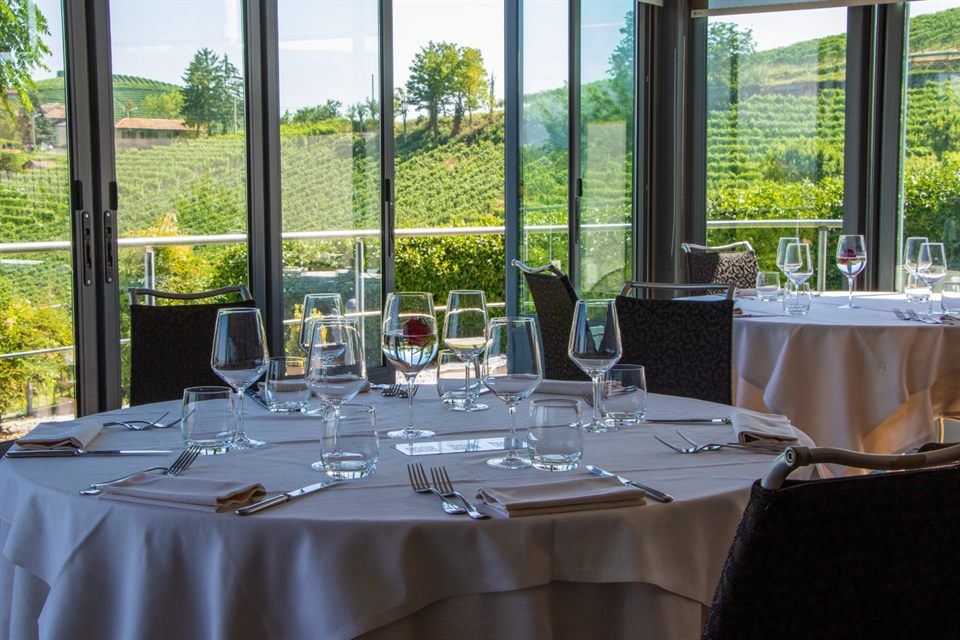 Panorama, camere e ospitalità nelle Langhe · 7