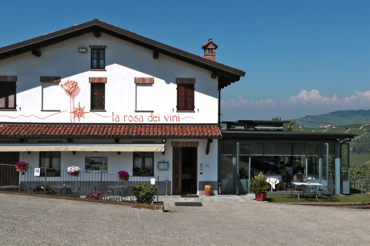 Panorama, camere e ospitalità nelle Langhe · 15