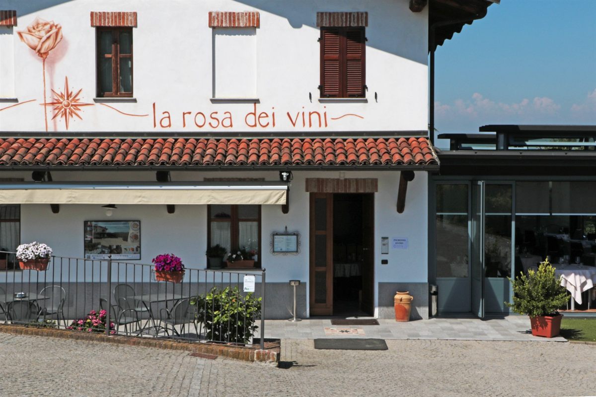 Panorama, camere e ospitalità nelle Langhe · 16